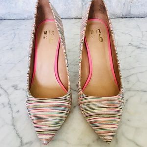 Pink/multi color striped super cute heel!
